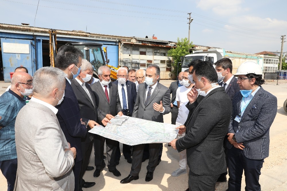 Bursa’da 3 bin işletmeli Beşevler Sanayi Sitesi’nin altyapısı baştan sona yenileniliyor 