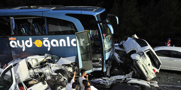 34 aracın karıştığı kazanın görüntüleri ortaya çıktı
