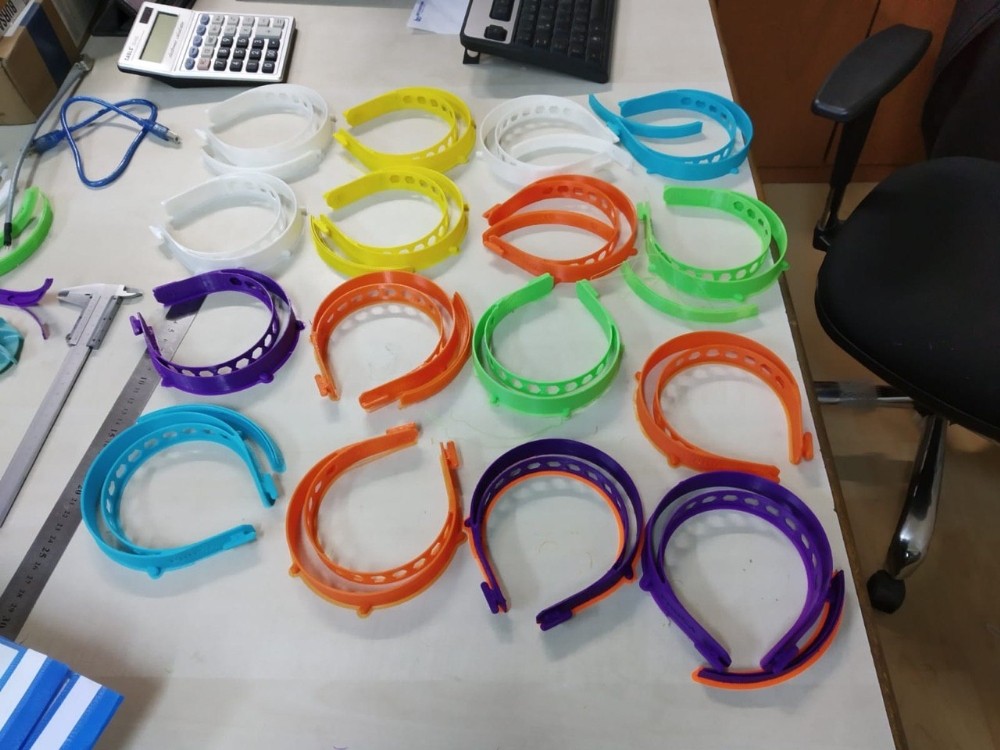 Bursa’da 3D yazıcıdan tıbbi siper üretildi 