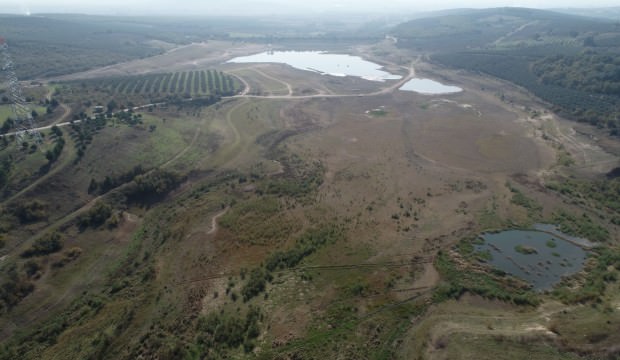 Bursa'da 40 yıllık gölet kurudu!