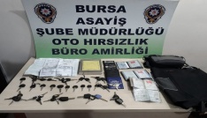 Bursa’da azılı otomobil hırsızları tutuklandı