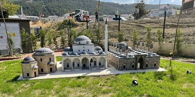 Bursa'da Balkan Parkı