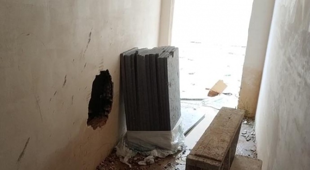 Bursa’da bilgisayar çalmak için duvar deldiler