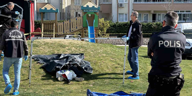 Bursa'da bir kişi parkta ölü bulundu