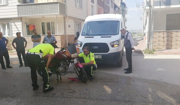 Bursa'da çalıntı motosikletle kaza yaptı