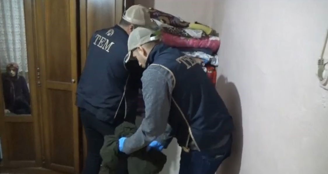 Bursa'da DEAŞ'ın bombacısı yakalandı...5 gözaltı