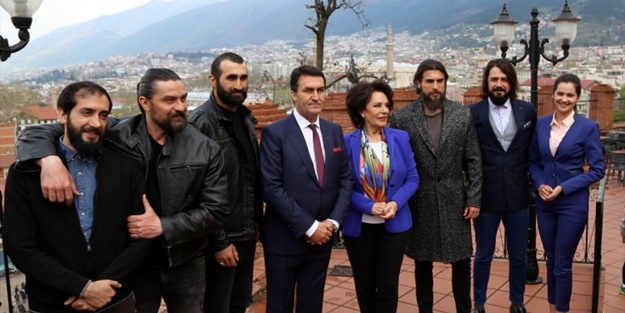 Bursa'da 'Diriliş Ertuğrul' izdihamı