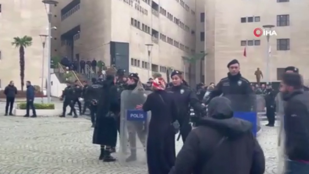 Bursa’da duruşma salonuna saldırı: 2 ölü 2 yaralı