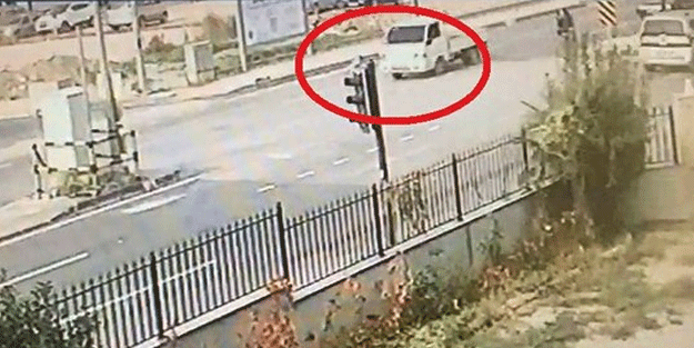 Bursa'da ehliyetsiz sürücünün çarptığı çocuk hayatını kaybetti