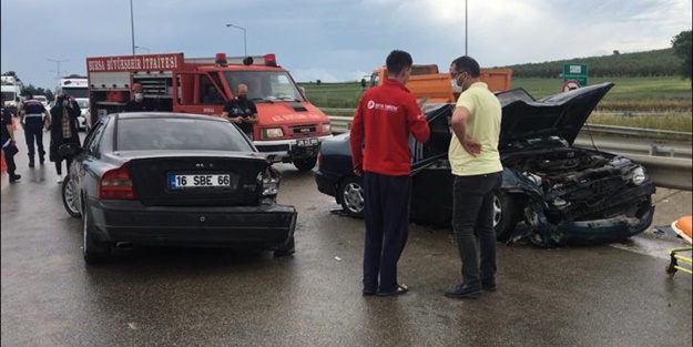 Bursa'da feci kaza: Çok sayıda yaralı var