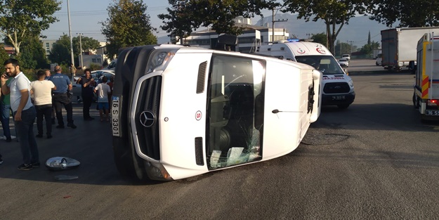 Bursa'da feci kaza: Yaralılar var