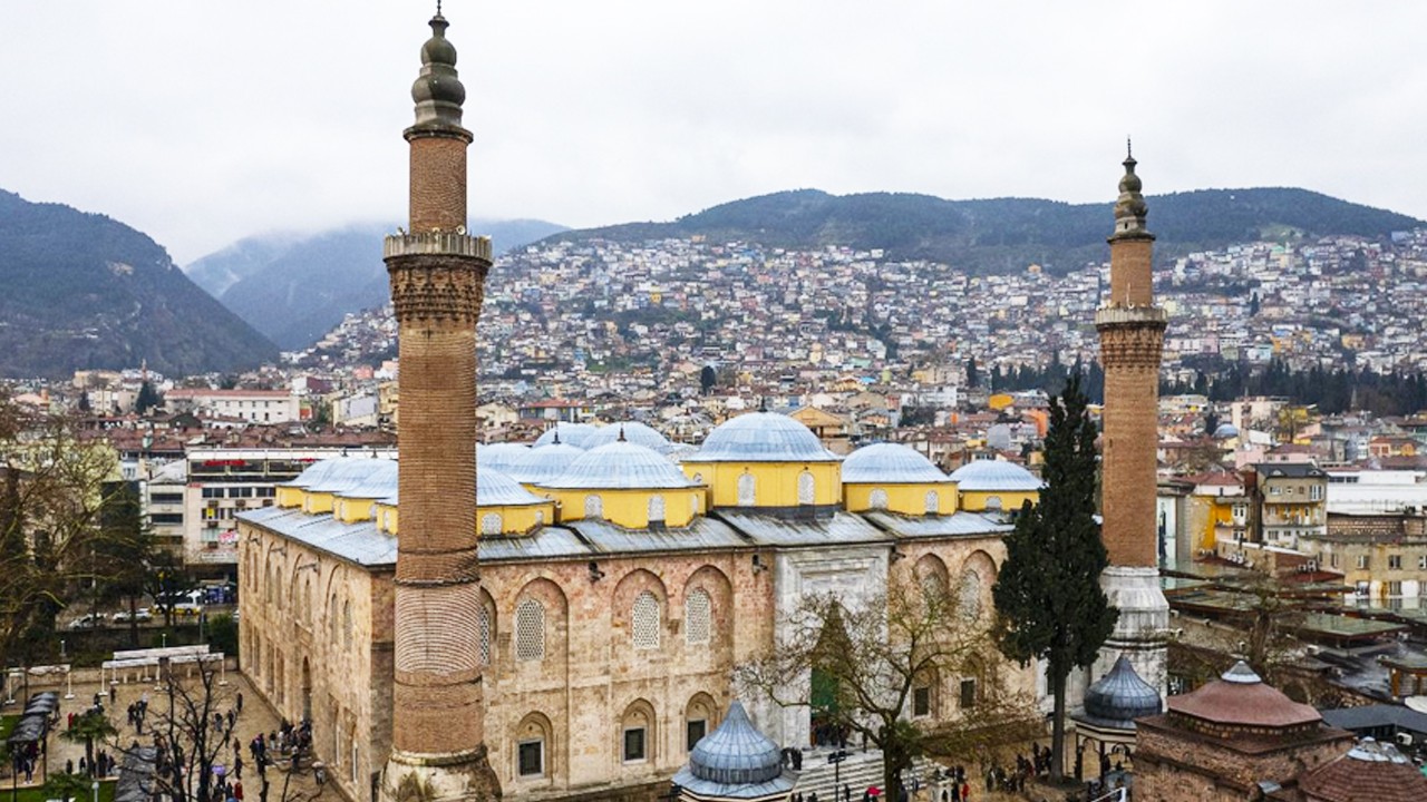 Bursa’da Festival Coşkusu Ekonomiye Yansıdı, Otel ve Restoran Sahipleri Memnun