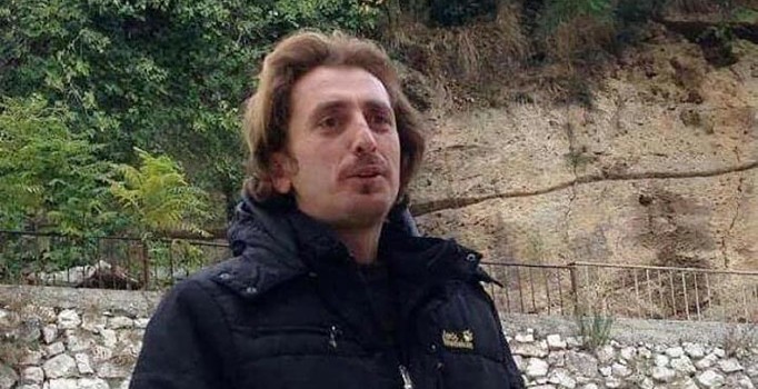 Bursa'da hastane çalışanı evinde ölü bulundu