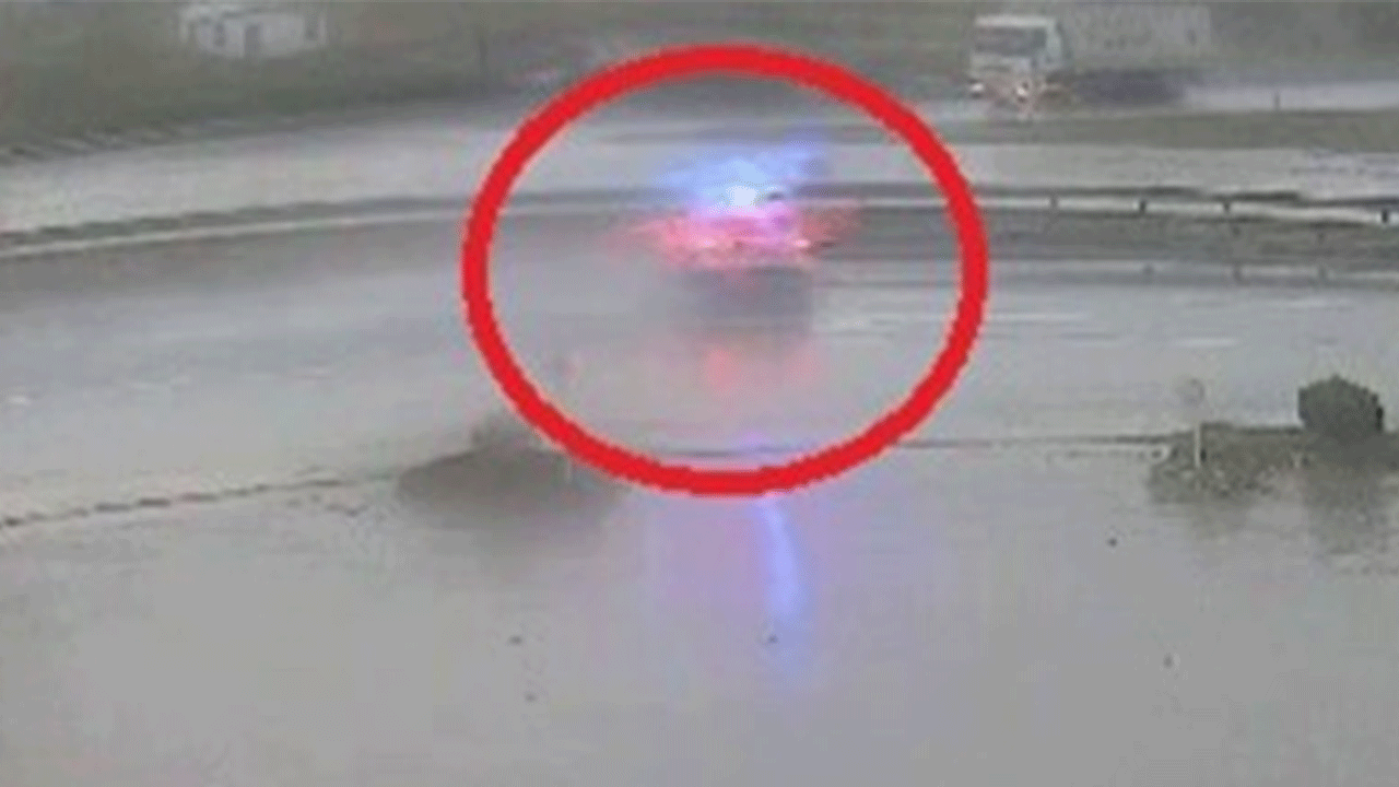 Bursa'da korku dolu anlar! Kaygan zeminin azizliğine uğradılar!