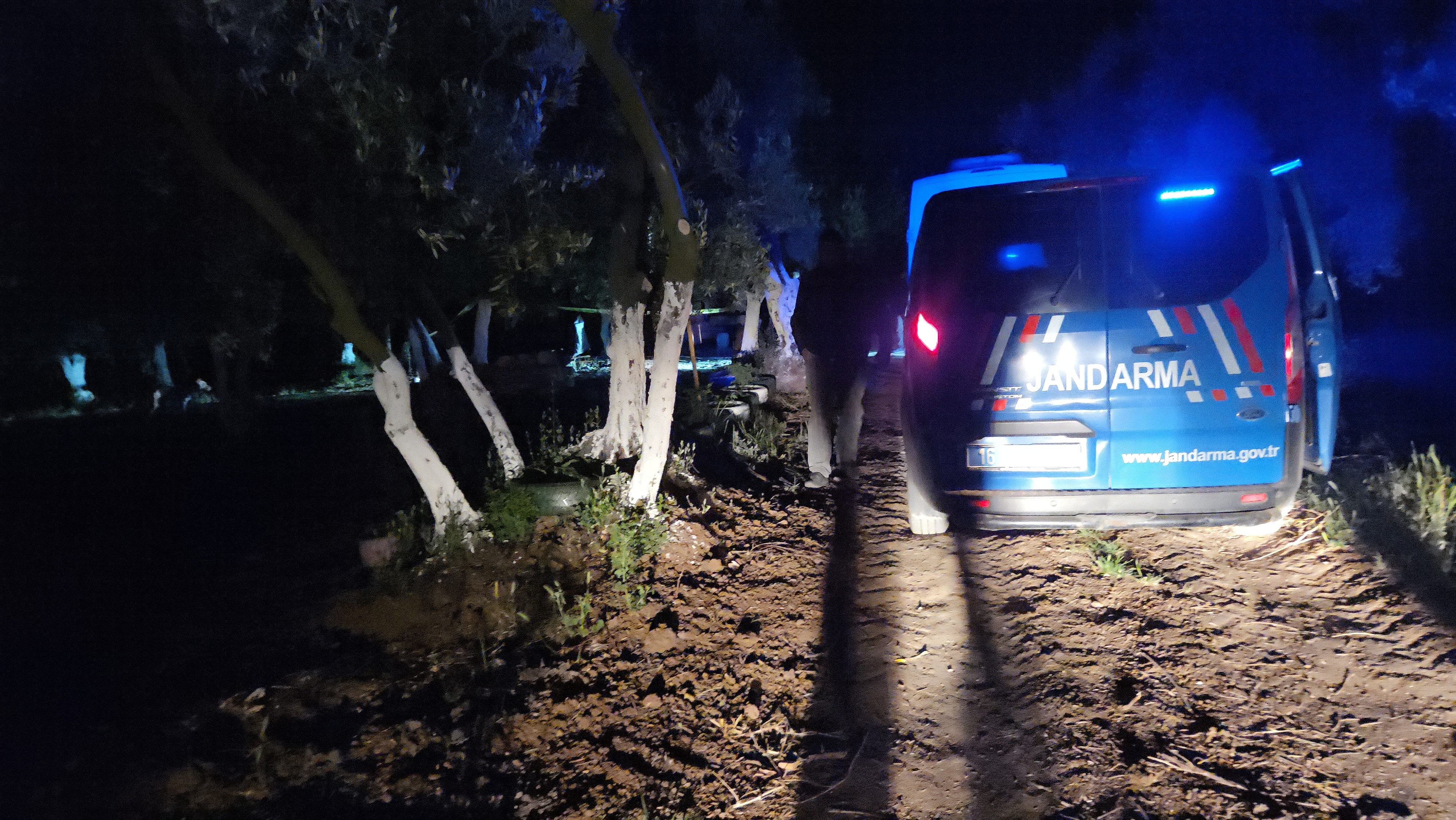 Bursa’da Korkunç Cinayet! Çiftlik Evinde Baltayla Katledildi