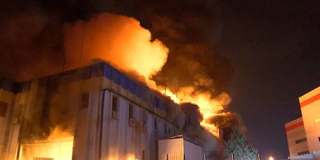 Bursa'da korkutan fabrika yangını