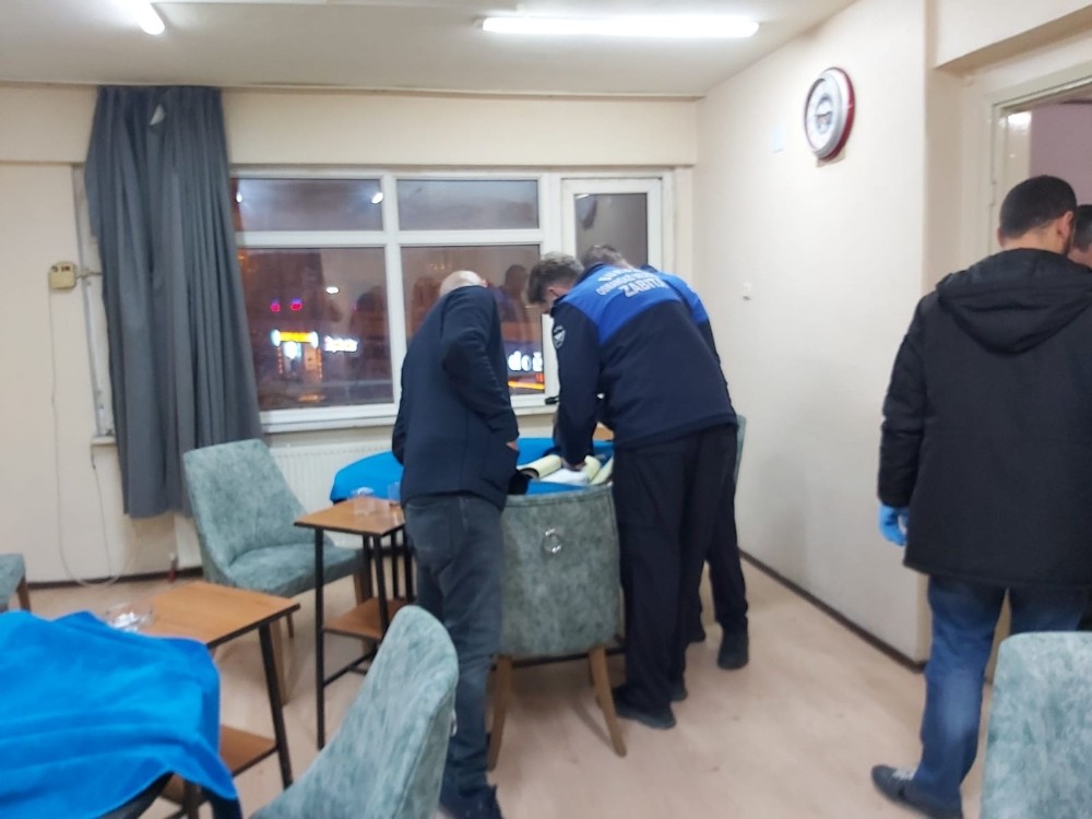 Bursa’da kumarhane operasyonu 