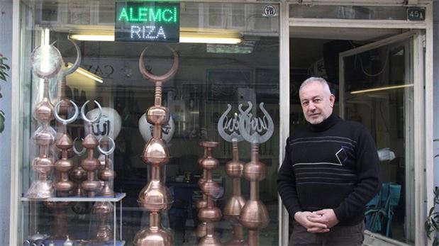 Bursa'da mesleğini yaşatmak için çırak arıyor