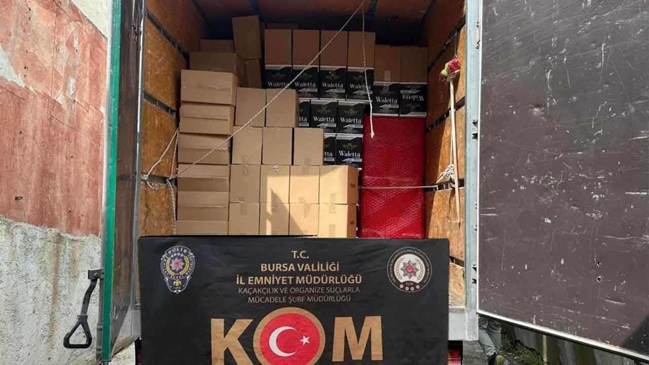 Bursa'da milyonlarca kaçak makaron ele geçirildi!