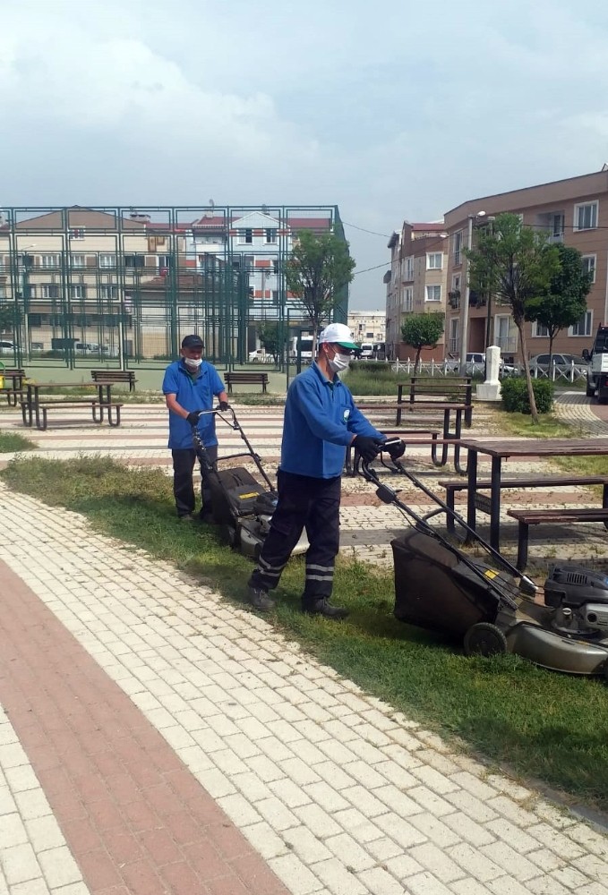 Bursa’da park ve bahçeler normalleşme sürecine hazır 
