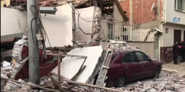 O ilimizde patlama! Yaralılar var
