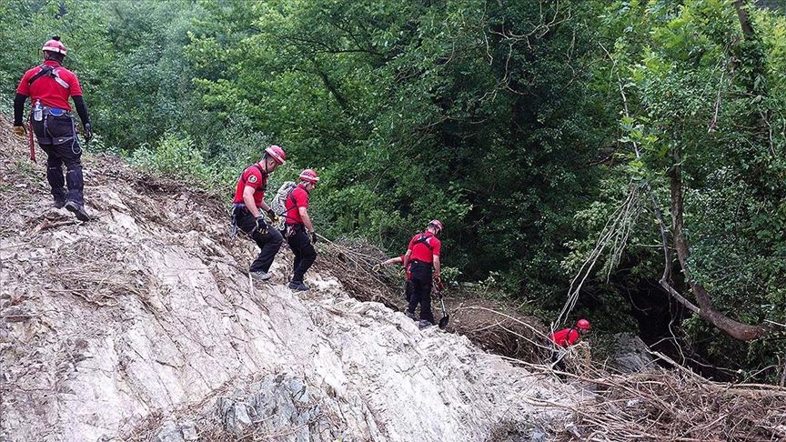 Bursa'da selde kaybolan genç kızı arama çalışmaları yeniden başladı