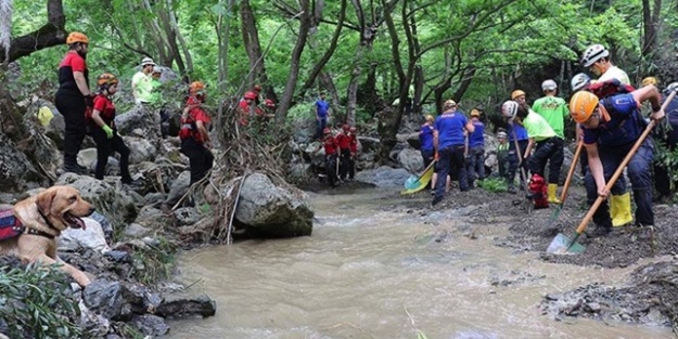 Bursa'da sele kapılan Derya Bilen'den acı haber