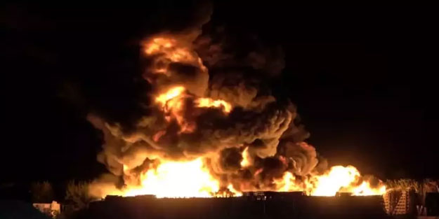 Bursa'da soğuk hava deposunda çıkan yangın söndürüldü