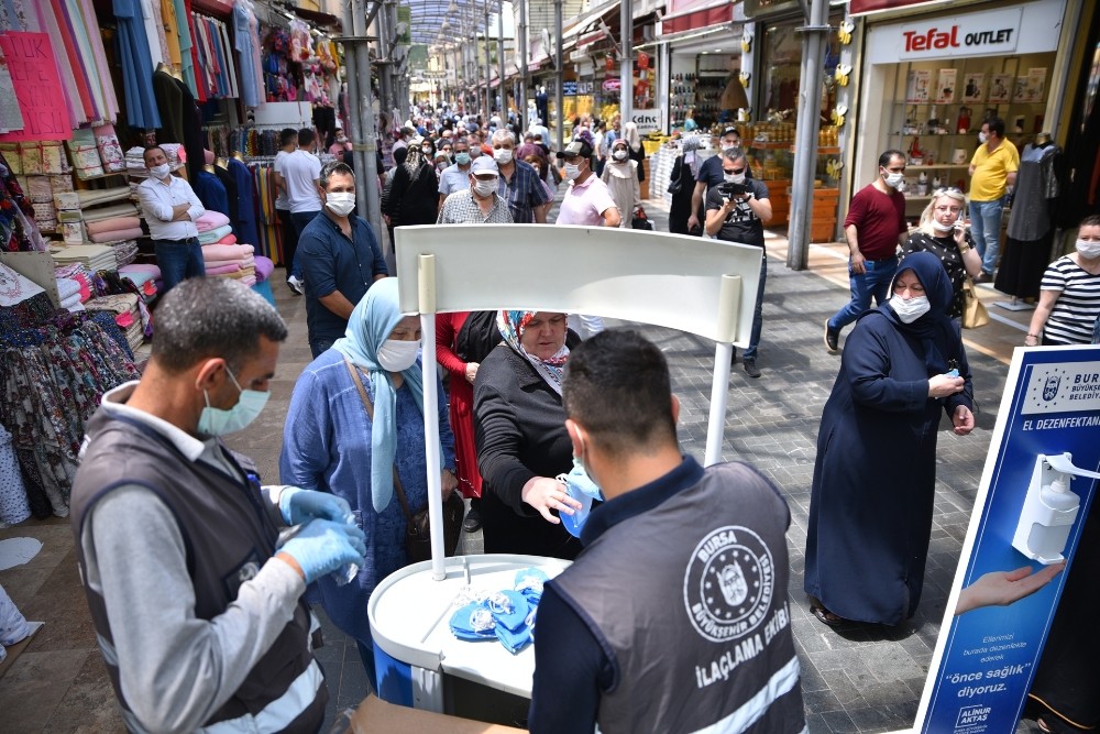 Bursa’da tarihi çarşıda tedbirler arttırıldı 