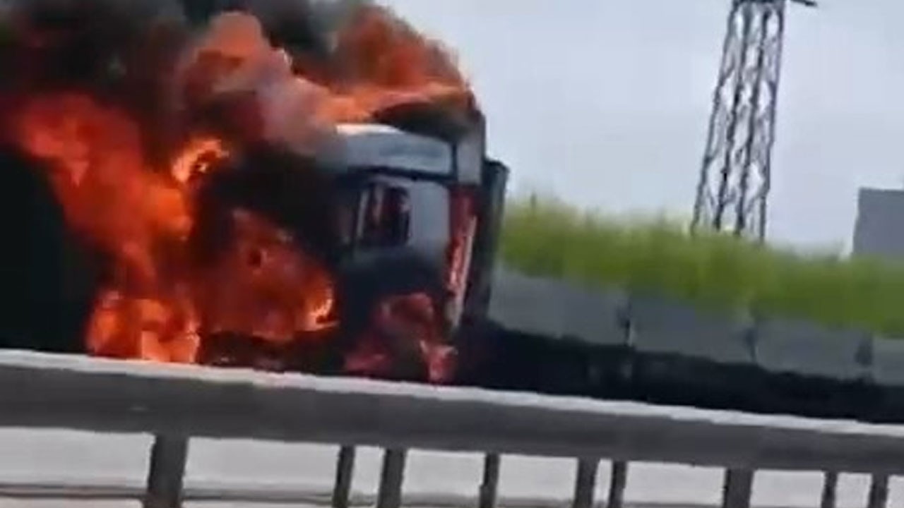 Bursa’da tır alev alev yandı