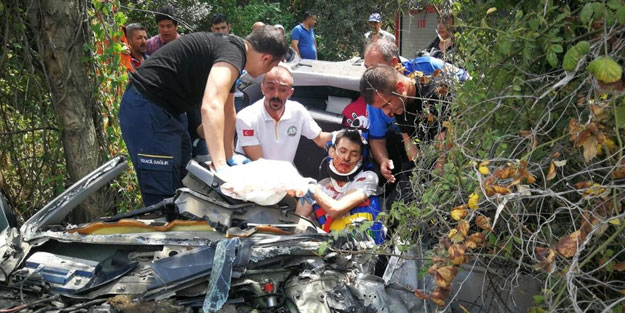 Bursa'da tır ile otomobil çarpıştı: 2 yaralı