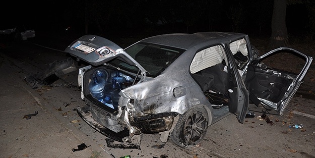 Bursa'da trafik kazası: 1 ölü, 2 yaralı