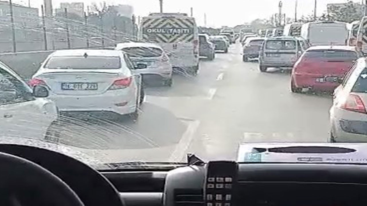 Bursa’da trafikte örnek davranış!
