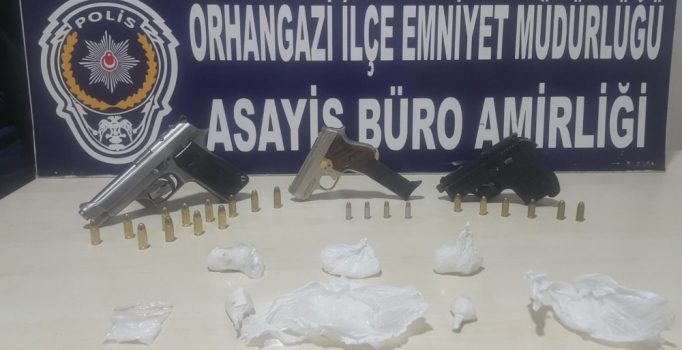 Bursa'da uyuşturucu operasyonu: 10 kişi gözaltında