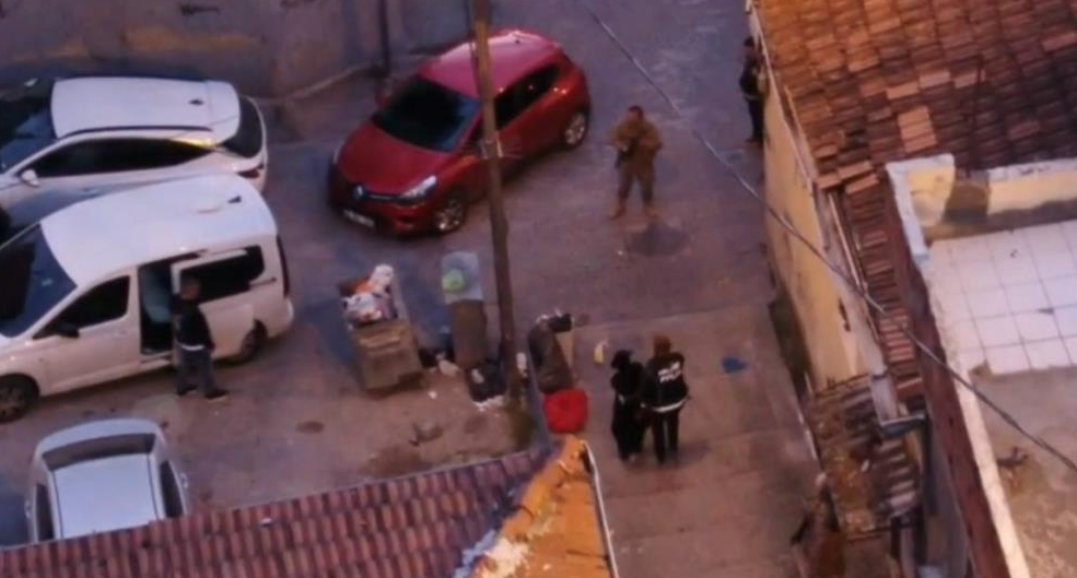 Bursa'da uyuşturucuya darbe: 41 şüpheli yakalandı, 5 kilonun üzerinde uyuşturucu ele geçirildi