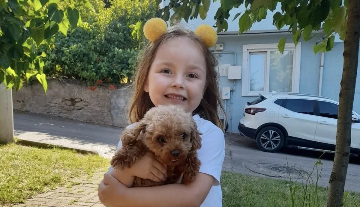 Bursa'daki Skandal: Kreşte Boğulan 4 Yaşındaki Berra'yı MEBBİS'te 'Okula Geldi' Gösterdiler!