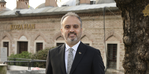 Bursa'daki tarihi eserler olası depreme karşı lazer tarama cihazlarıyla modelleniyor