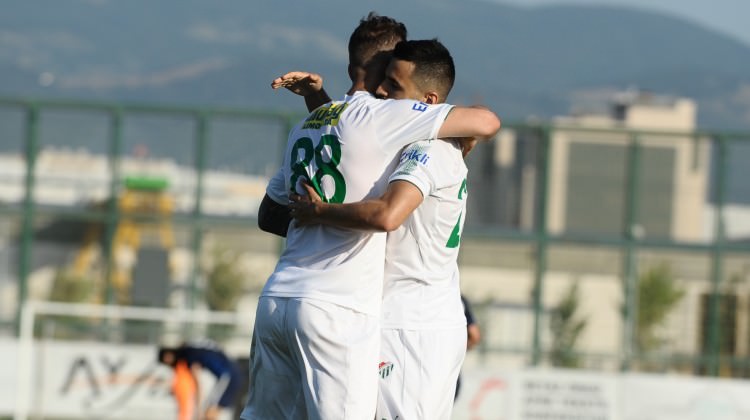 Bursa'dan 4-0'lık galibiyet sevinci
