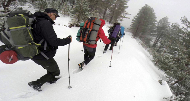 Bursalı dağcılar şehitler için rekor kırdı