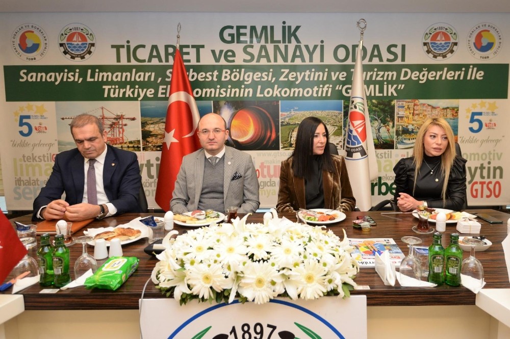 Bursalı Kadın Girişimciler Gemlik’te biraraya geldi 