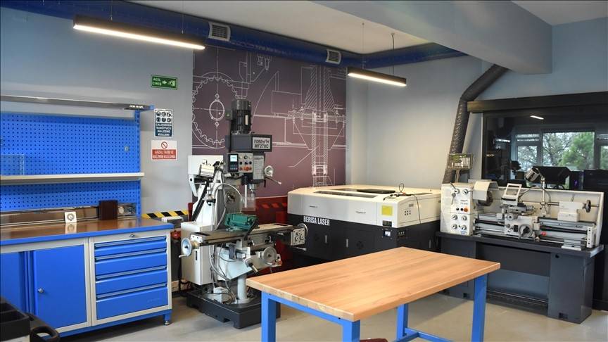 Bursa’nın 153 yıllık meslek lisesi yeni buluşlara kapı aralıyor