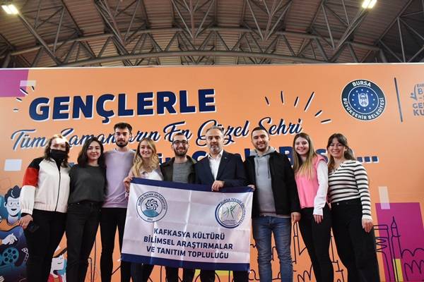 Bursa'nın geleceği gençlerle şekilleniyor