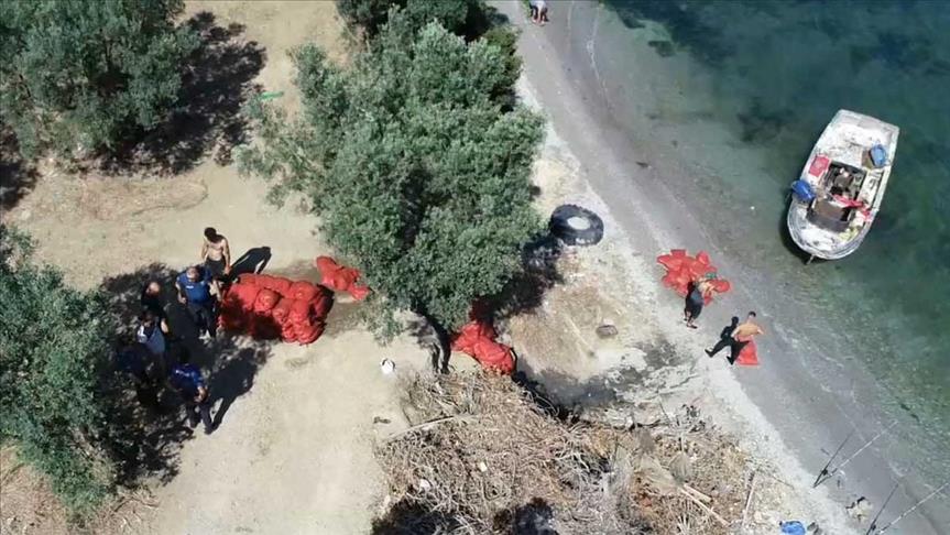 Bursa'nın Gemlik ilçesinde 'drone' destekli kaçak midye operasyonu