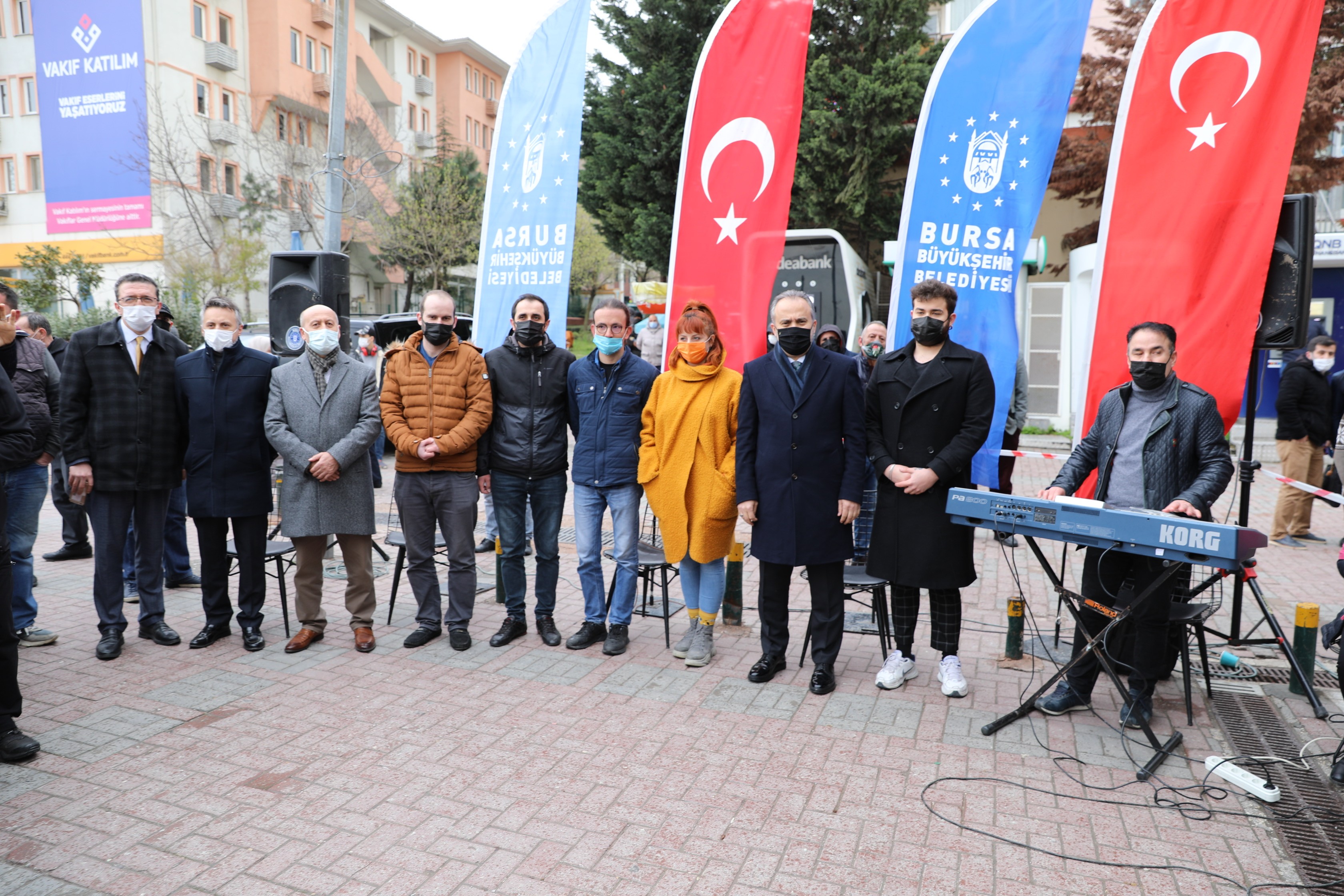 Bursa’nın sokakları notalarla renkleniyor