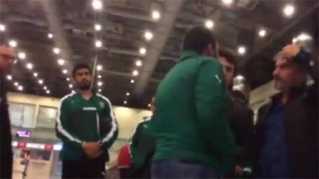 Bursasorlu futbolculara havaalanında tepki