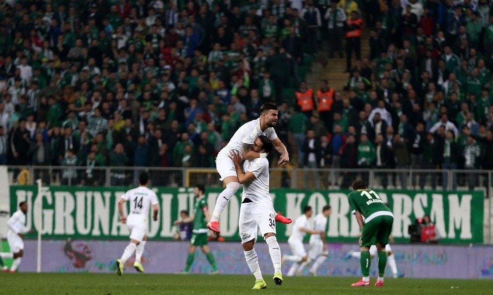 Bursaspor fırsat tepti 