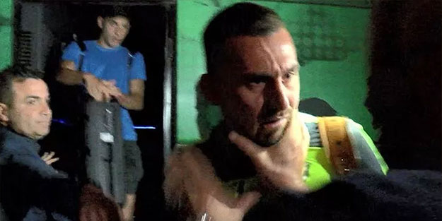 Bursaspor kaptanına saldırı! Boğazını sıkıp tokat attılar