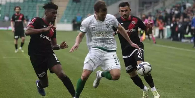 Bursaspor kendini ateşe attı