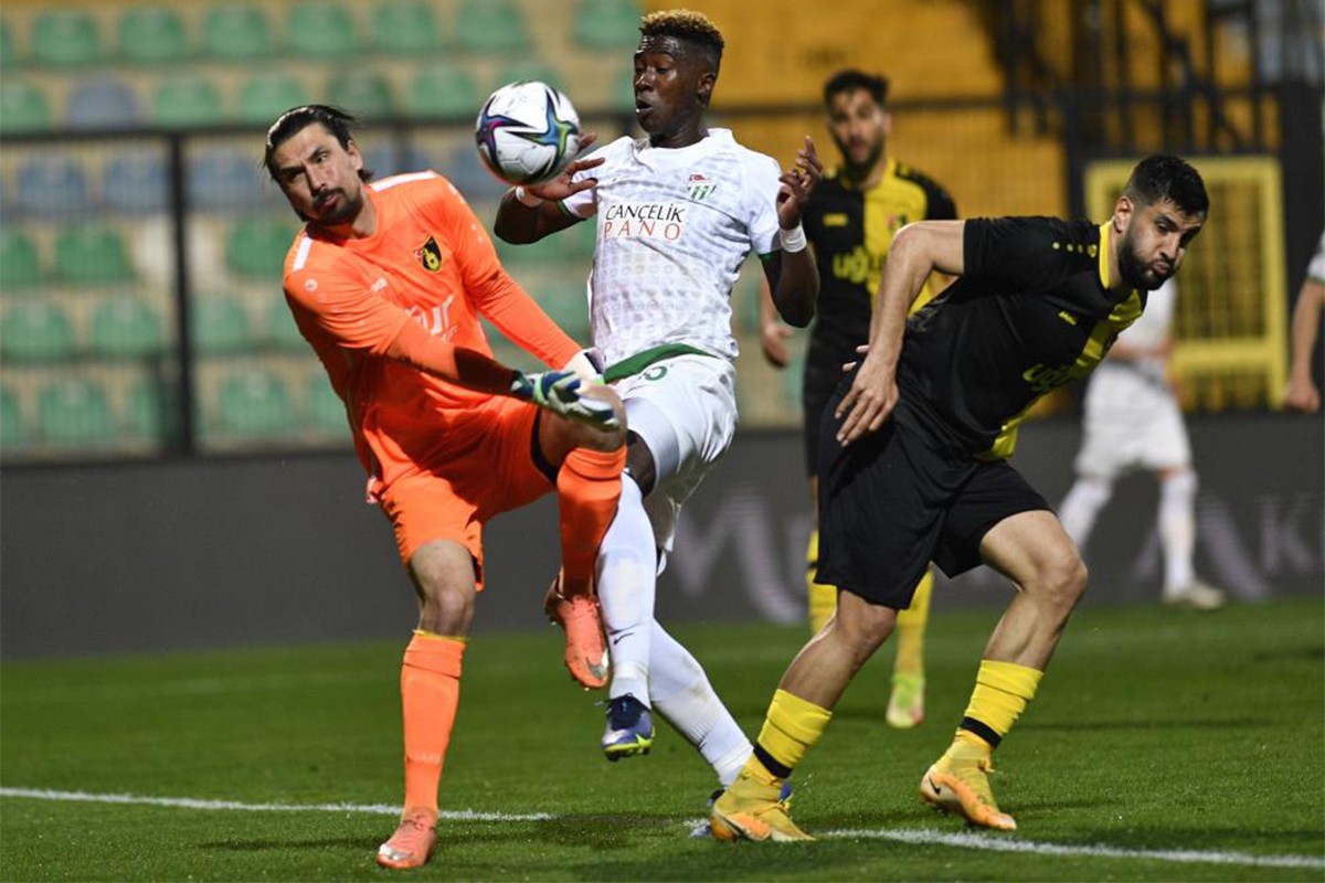 Bursaspor Kulübü isyan etti