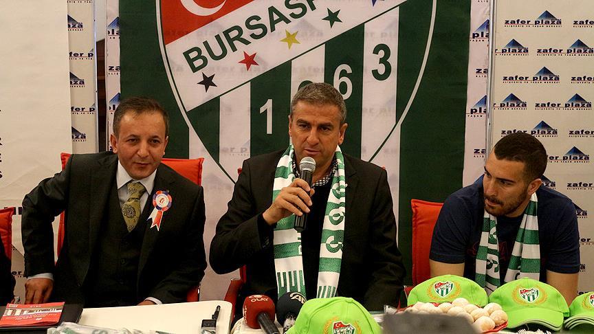 Bursaspor Teknik Direktörü Hamzaoğlu: Sercan için Galatasaray'la görüşeceğiz